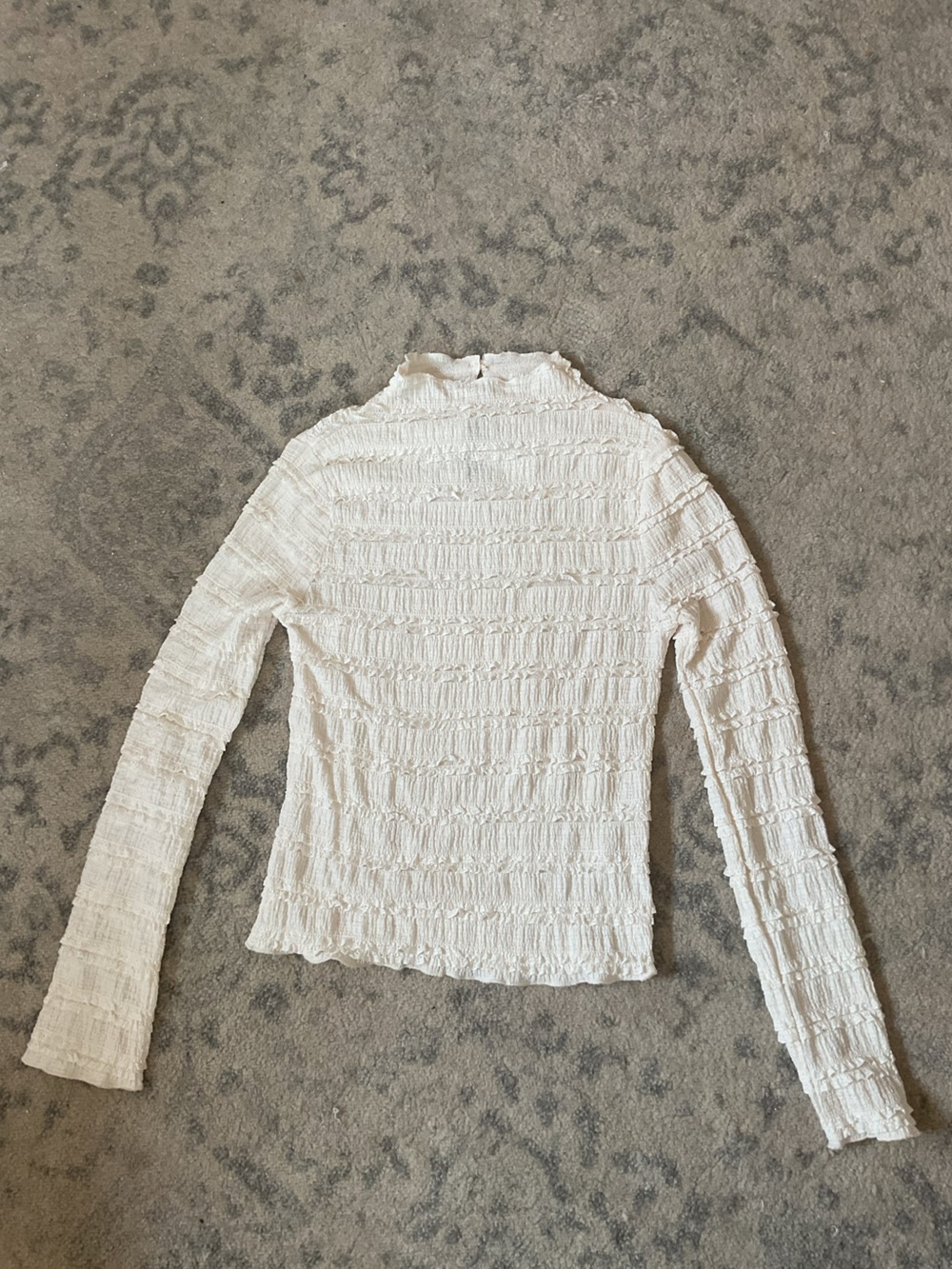 Hem & Thread White Textured Long-Sleeve Mock Neck Top